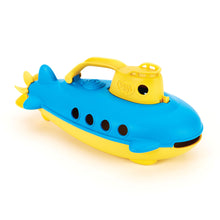 Load image into Gallery viewer, Submarine facing opposite direction, same detailing seen from this side, but on the handle, &#39;Green Toys&#39; logo is detailed.
